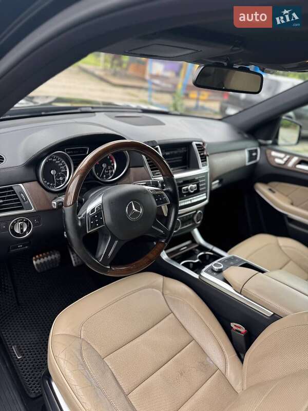 Позашляховик / Кросовер Mercedes-Benz GL-Class 2013 в Чугуєві