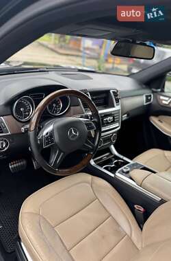 Внедорожник / Кроссовер Mercedes-Benz GL-Class 2013 в 