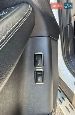 Позашляховик / Кросовер Mercedes-Benz GL-Class 2014 в 