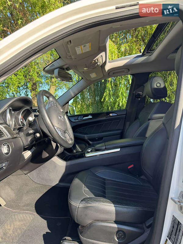 Позашляховик / Кросовер Mercedes-Benz GL-Class 2014 в Рівному