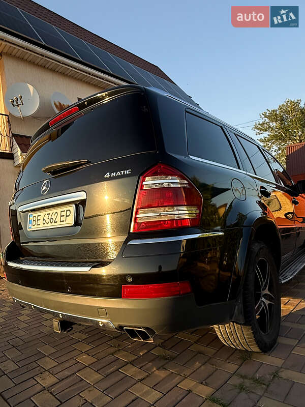 Внедорожник / Кроссовер Mercedes-Benz GL-Class 2009 в Николаеве