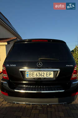 Позашляховик / Кросовер Mercedes-Benz GL-Class 2009 в 