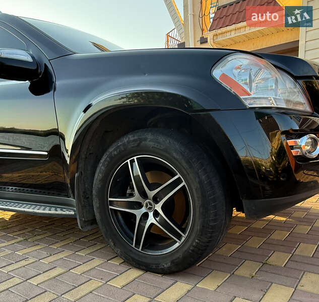 Внедорожник / Кроссовер Mercedes-Benz GL-Class 2009 в Николаеве