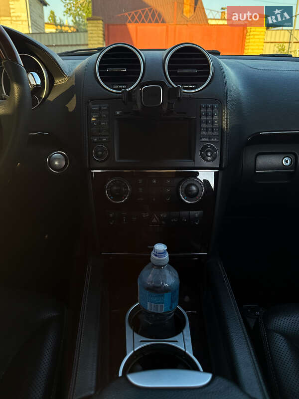 Внедорожник / Кроссовер Mercedes-Benz GL-Class 2009 в Николаеве