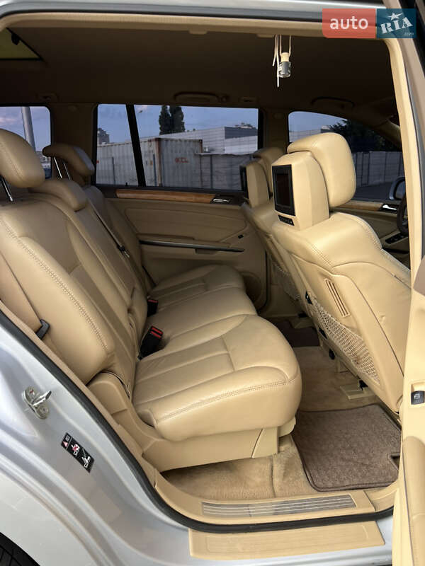 Позашляховик / Кросовер Mercedes-Benz GL-Class 2006 в Києві
