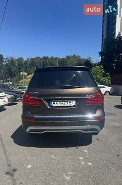 Внедорожник / Кроссовер Mercedes-Benz GL-Class 2013 в 