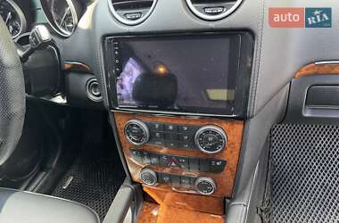 Внедорожник / Кроссовер Mercedes-Benz GL-Class 2010 в 