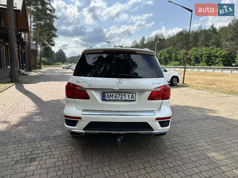 Позашляховик / Кросовер Mercedes-Benz GL-Class 2014 в Києві
