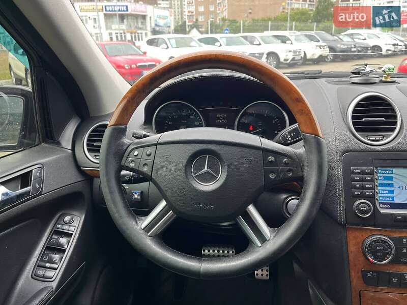 Позашляховик / Кросовер Mercedes-Benz GL-Class 2007 в Києві