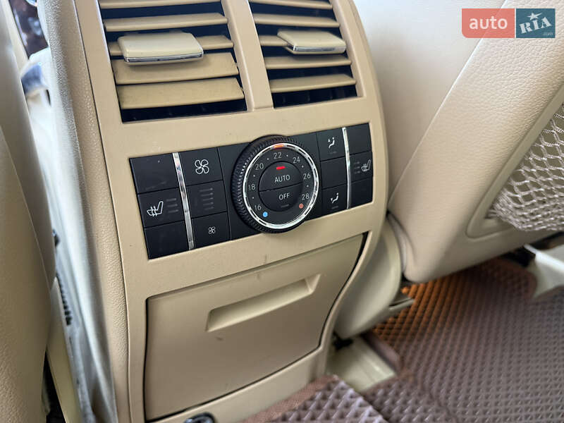 Внедорожник / Кроссовер Mercedes-Benz GL-Class 2011 в Киеве