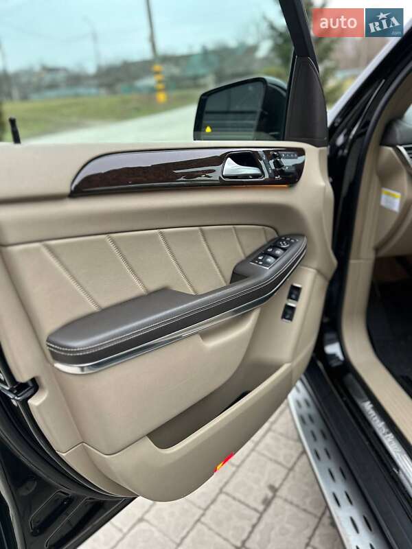 Внедорожник / Кроссовер Mercedes-Benz GL-Class 2012 в Каменец-Подольском