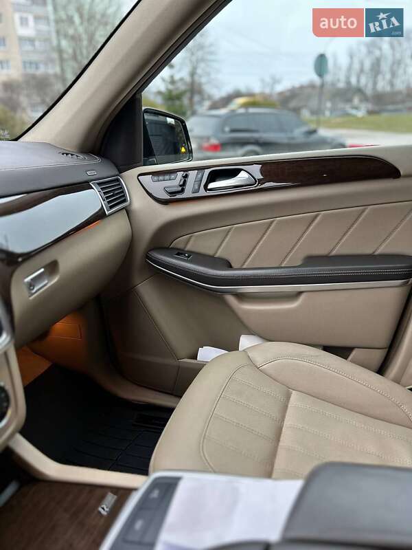 Внедорожник / Кроссовер Mercedes-Benz GL-Class 2012 в Каменец-Подольском