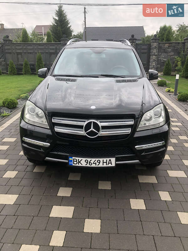 Внедорожник / Кроссовер Mercedes-Benz GL-Class 2011 в 