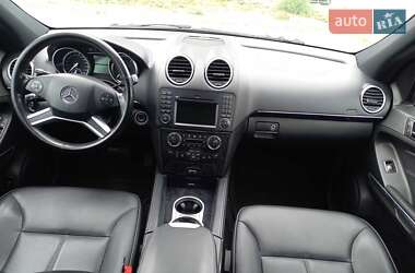 Внедорожник / Кроссовер Mercedes-Benz GL-Class 2012 в 