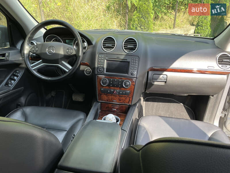 Внедорожник / Кроссовер Mercedes-Benz GL-Class 2011 в Бобрке