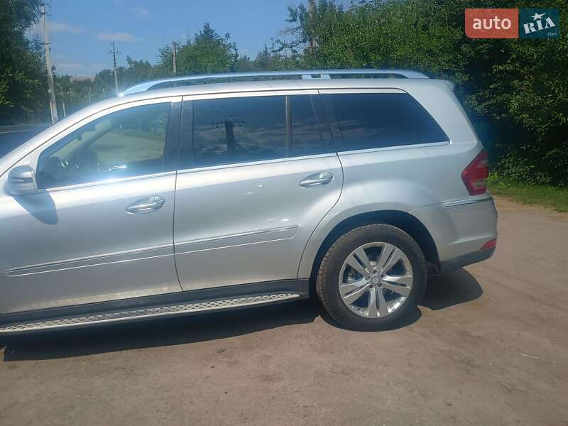 Внедорожник / Кроссовер Mercedes-Benz GL-Class 2010 в Чернухах