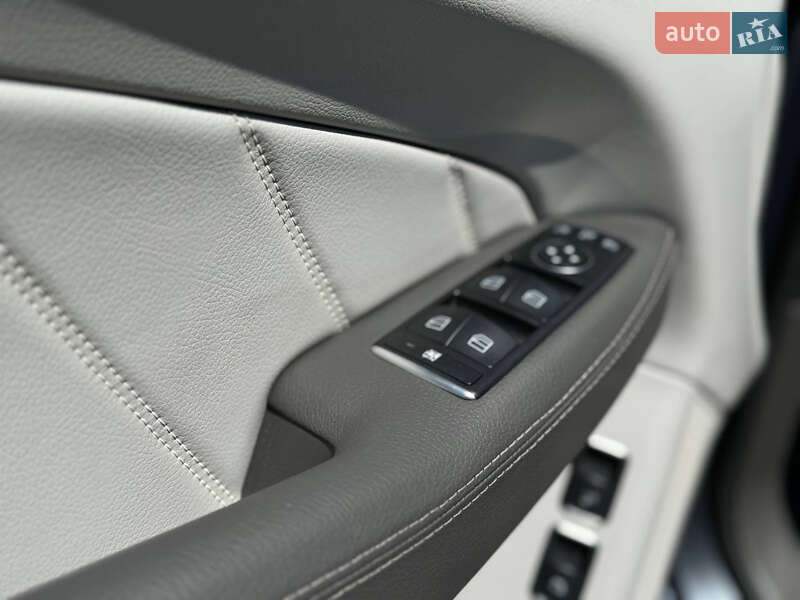 Позашляховик / Кросовер Mercedes-Benz GL-Class 2014 в Львові