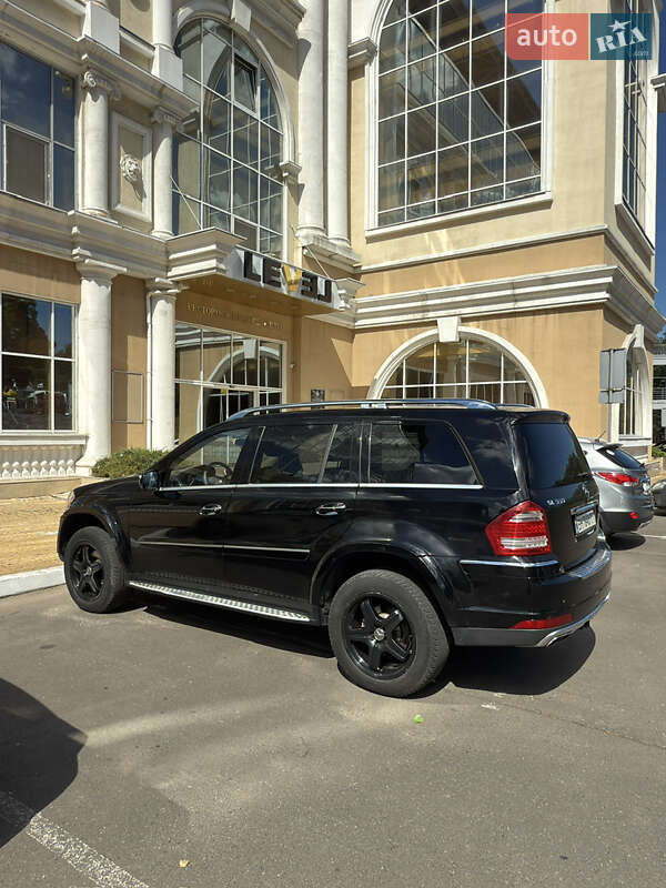 Позашляховик / Кросовер Mercedes-Benz GL-Class 2010 в Одесі