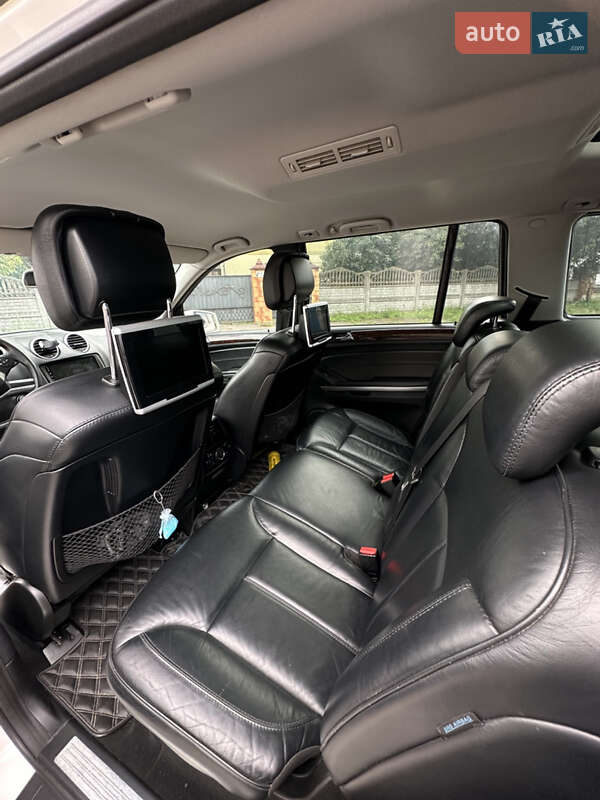 Позашляховик / Кросовер Mercedes-Benz GL-Class 2010 в Рівному