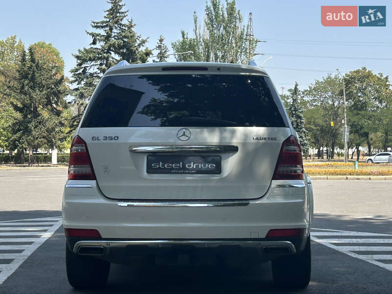 Внедорожник / Кроссовер Mercedes-Benz GL-Class 2011 в Николаеве