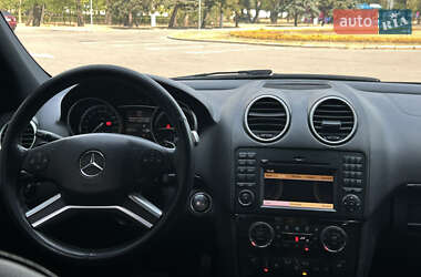 Внедорожник / Кроссовер Mercedes-Benz GL-Class 2011 в 