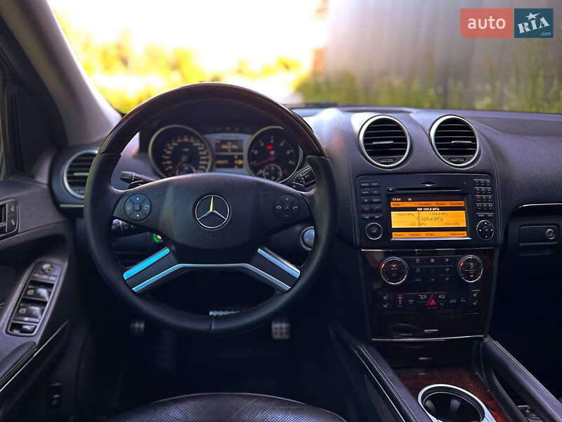 Позашляховик / Кросовер Mercedes-Benz GL-Class 2010 в Хмельницькому