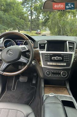 Внедорожник / Кроссовер Mercedes-Benz GL-Class 2015 в 