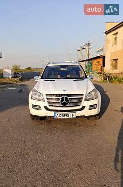Внедорожник / Кроссовер Mercedes-Benz GL-Class 2010 в 