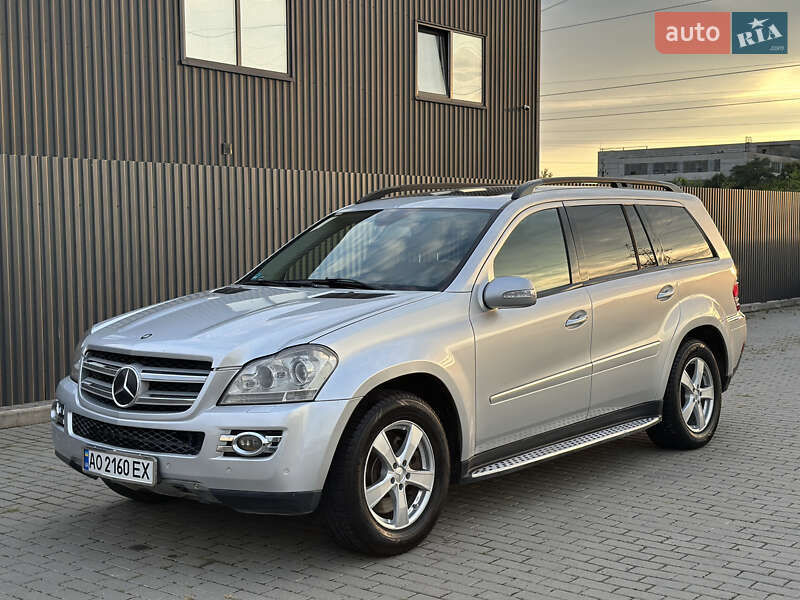 Mercedes-Benz GL-Class 2006