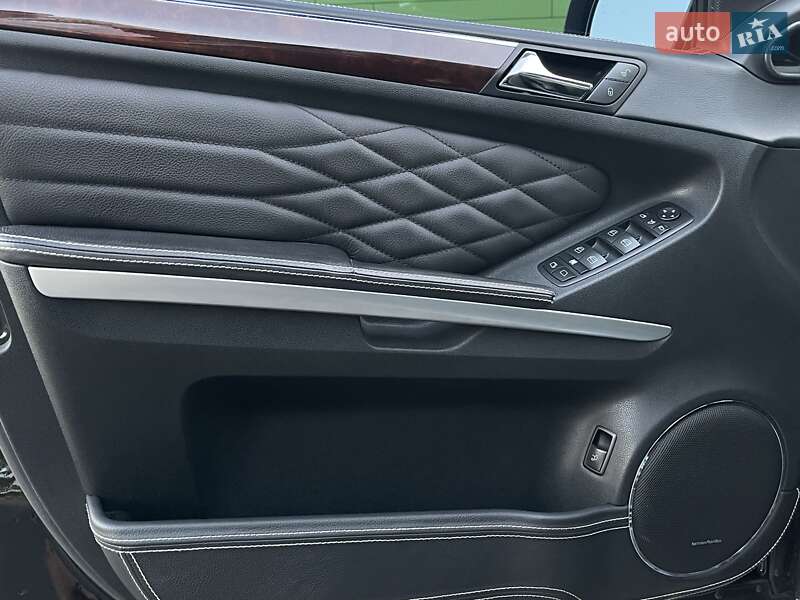 Позашляховик / Кросовер Mercedes-Benz GL-Class 2008 в Києві
