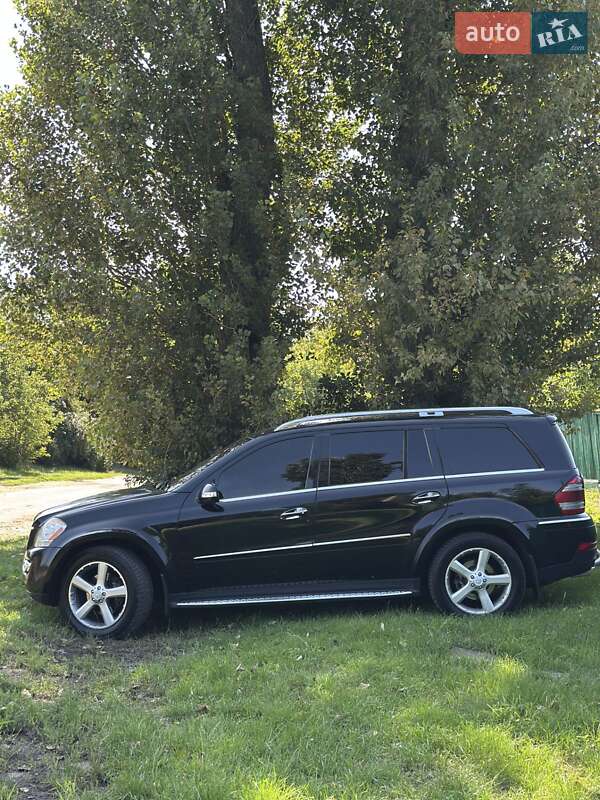 Внедорожник / Кроссовер Mercedes-Benz GL-Class 2008 в Киеве