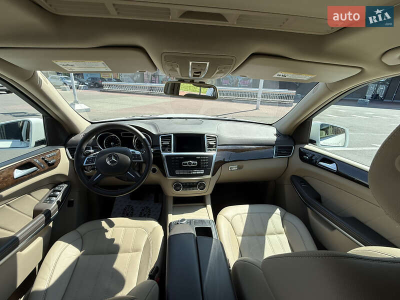 Внедорожник / Кроссовер Mercedes-Benz GL-Class 2014 в Луцке фото 12 Внедорожник / Кроссовер Mercedes-Benz GL-Class 2014 в Луцке