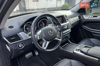 Внедорожник / Кроссовер Mercedes-Benz GL-Class 2012 в 