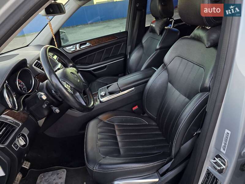 Позашляховик / Кросовер Mercedes-Benz GL-Class 2012 в Тернополі фото 31 Позашляховик / Кросовер Mercedes-Benz GL-Class 2012 в Тернополі