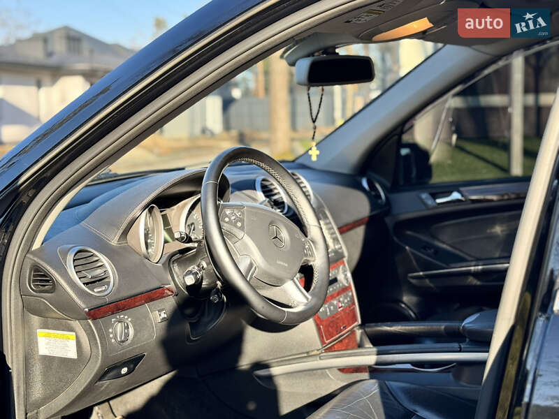 Внедорожник / Кроссовер Mercedes-Benz GL-Class 2007 в Киеве