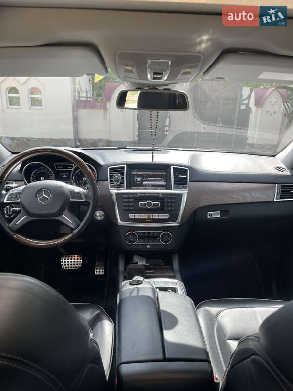 Позашляховик / Кросовер Mercedes-Benz GL-Class 2013 в Києві