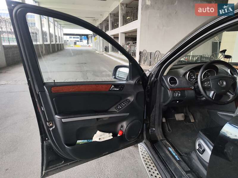 Позашляховик / Кросовер Mercedes-Benz GL-Class 2008 в Києві фото 17 Позашляховик / Кросовер Mercedes-Benz GL-Class 2008 в Києві