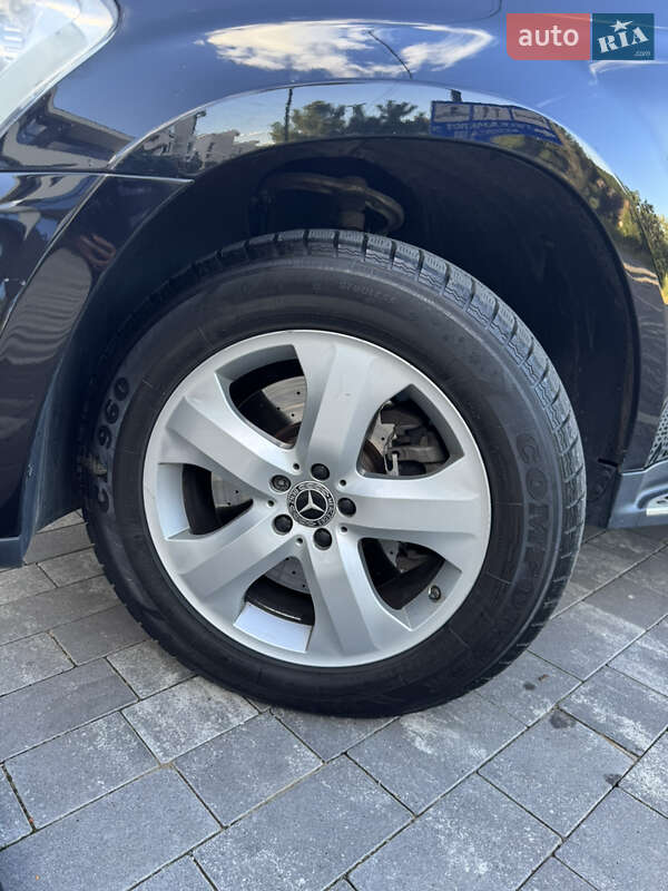 Внедорожник / Кроссовер Mercedes-Benz GL-Class 2010 в Ужгороде