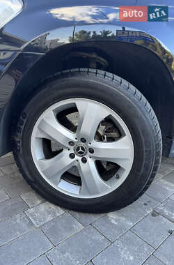 Внедорожник / Кроссовер Mercedes-Benz GL-Class 2010 в 