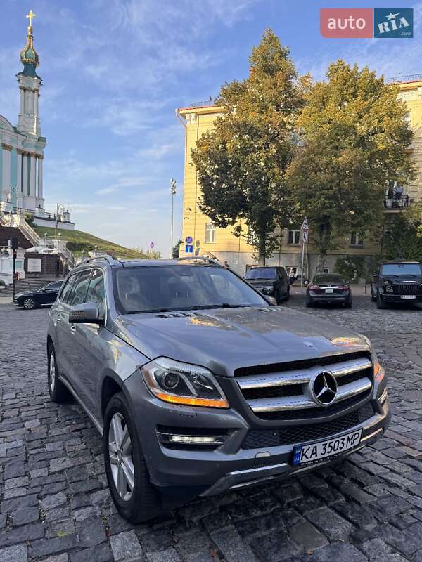 Позашляховик / Кросовер Mercedes-Benz GL-Class 2015 в Києві