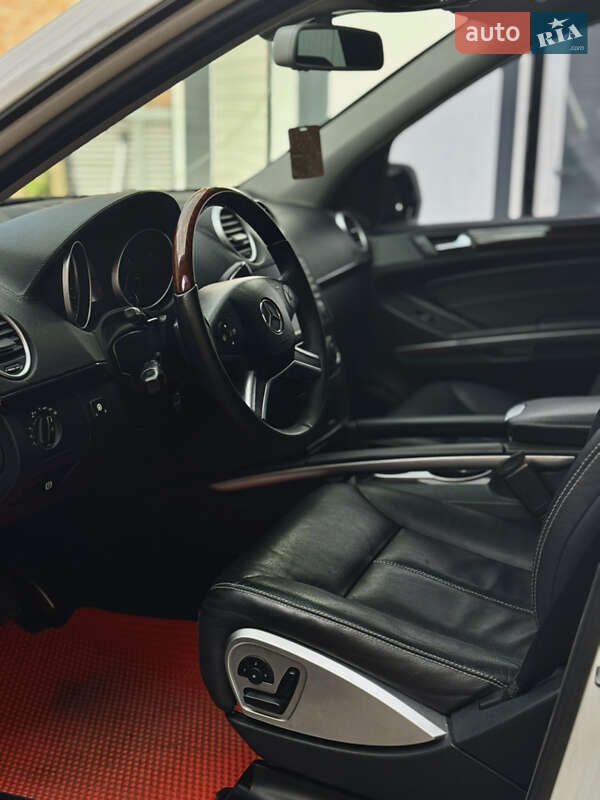 Позашляховик / Кросовер Mercedes-Benz GL-Class 2008 в Білій Церкві фото 20 Позашляховик / Кросовер Mercedes-Benz GL-Class 2008 в Білій Церкві
