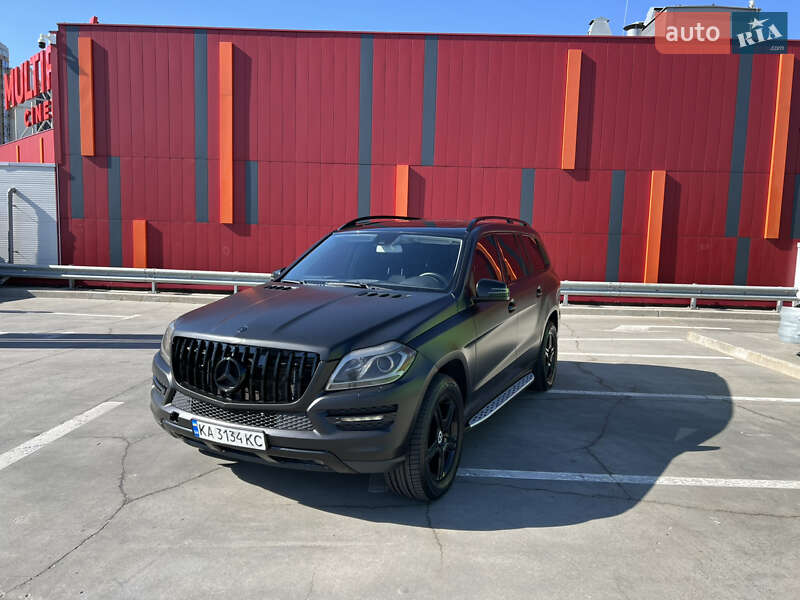 Внедорожник / Кроссовер Mercedes-Benz GL-Class 2015 в 