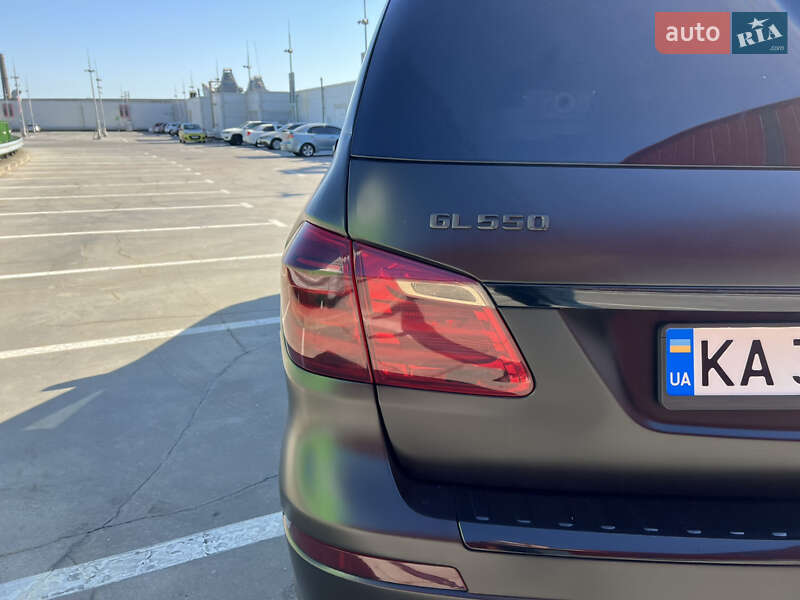 Внедорожник / Кроссовер Mercedes-Benz GL-Class 2015 в Киеве фото 11 Внедорожник / Кроссовер Mercedes-Benz GL-Class 2015 в Киеве
