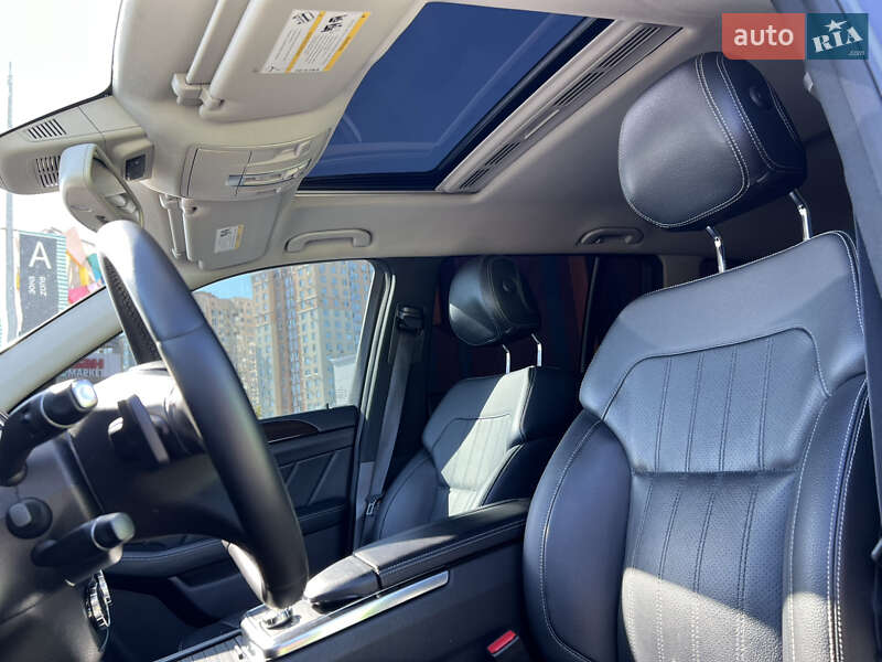 Внедорожник / Кроссовер Mercedes-Benz GL-Class 2015 в Киеве фото 18 Внедорожник / Кроссовер Mercedes-Benz GL-Class 2015 в Киеве