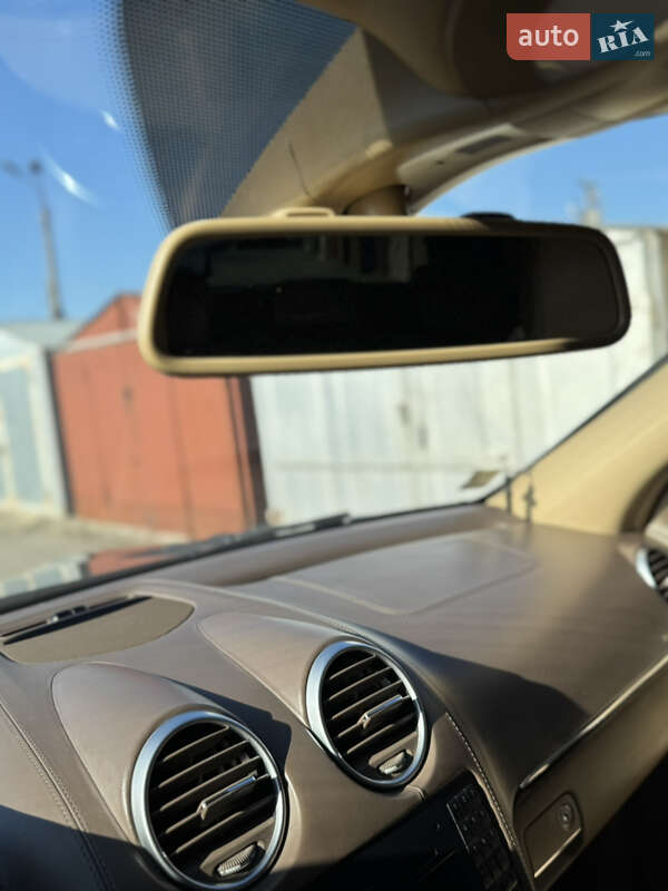 Внедорожник / Кроссовер Mercedes-Benz GL-Class 2011 в Каменец-Подольском