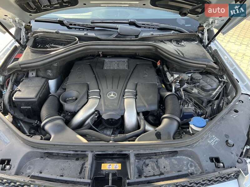Позашляховик / Кросовер Mercedes-Benz GL-Class 2013 в Дубні