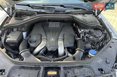 Позашляховик / Кросовер Mercedes-Benz GL-Class 2013 в 