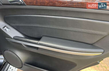 Внедорожник / Кроссовер Mercedes-Benz GL-Class 2009 в 