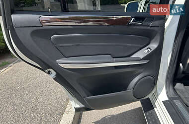 Внедорожник / Кроссовер Mercedes-Benz GL-Class 2010 в 