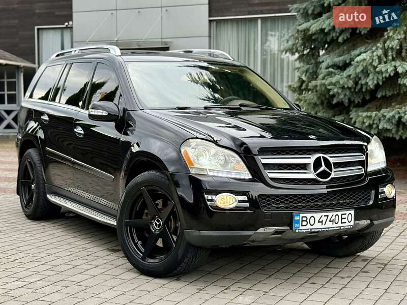 Позашляховик / Кросовер Mercedes-Benz GL-Class 2008 в 